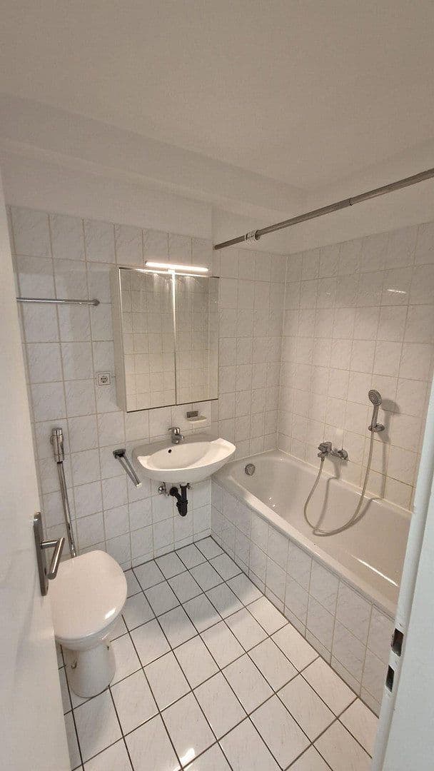 1 bedroom flat to rent, 30 m², Ampfingstrasse, München, Bavaria 1 bedroom flat to rent, 30 m², Ampfingstrasse, München, Bavaria