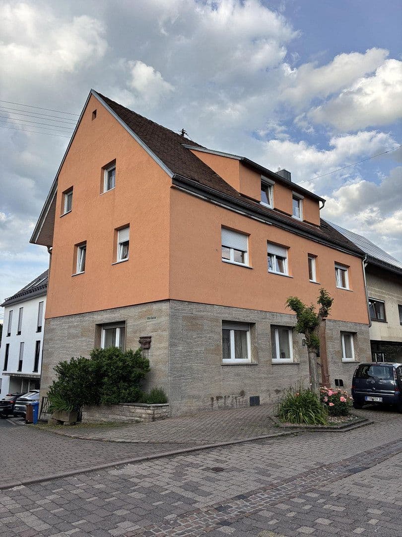 house for sale, 286 m², Külsheim, Baden-Württemberg house for sale, 286 m², Külsheim, Baden-Württemberg
