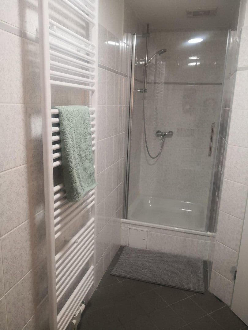 1 bedroom flat to rent, 35 m², Mittelstr. 3, Burscheid, North Rhine-Westphalia 1 bedroom flat to rent, 35 m², Mittelstr. 3, Burscheid, North Rhine-Westphalia