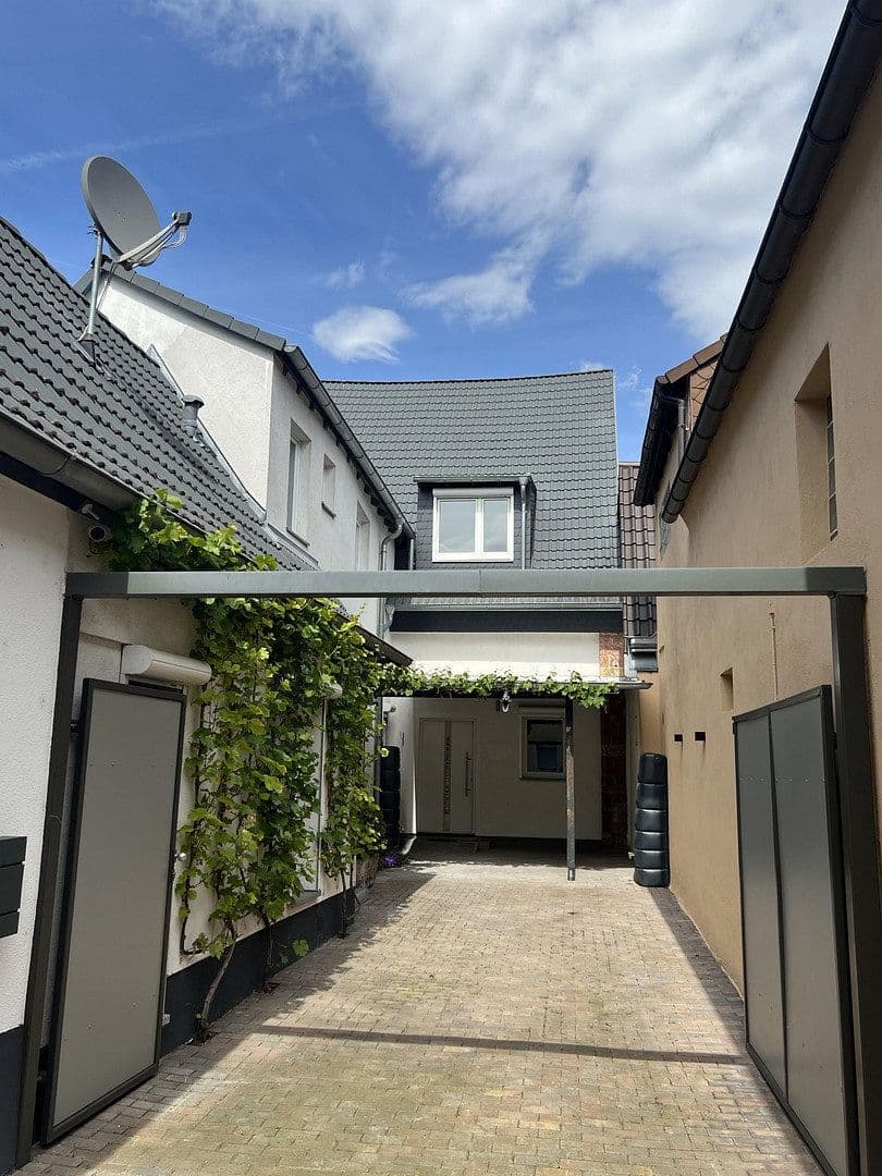 house for sale, 250 m², Mutterstadt, Rhineland-Palatinate house for sale, 250 m², Mutterstadt, Rhineland-Palatinate