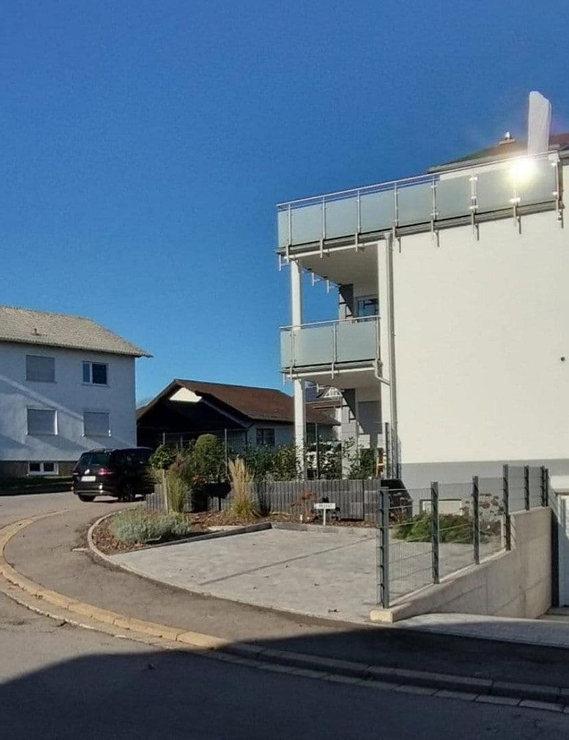 2 bedroom with open-plan kitchen flat to rent, 98 m², Homburg, Saarland 2 bedroom with open-plan kitchen flat to rent, 98 m², Homburg, Saarland