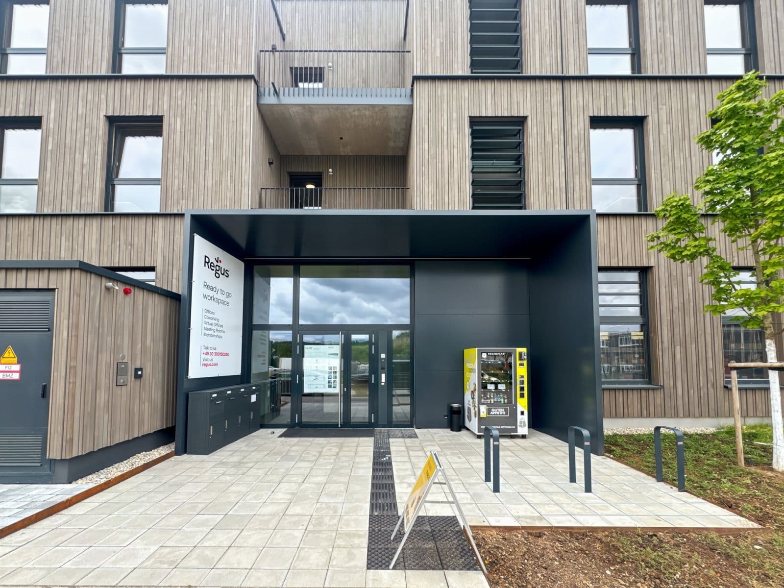 office to rent, 600 m², Friedrich-Henning-Straße 17, Metzingen, Baden-Württemberg office to rent, 600 m², Friedrich-Henning-Straße 17, Metzingen, Baden-Württemberg