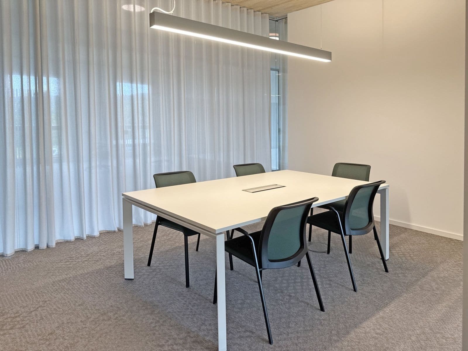 office to rent, 600 m², Friedrich-Henning-Straße 17, Metzingen, Baden-Württemberg office to rent, 600 m², Friedrich-Henning-Straße 17, Metzingen, Baden-Württemberg