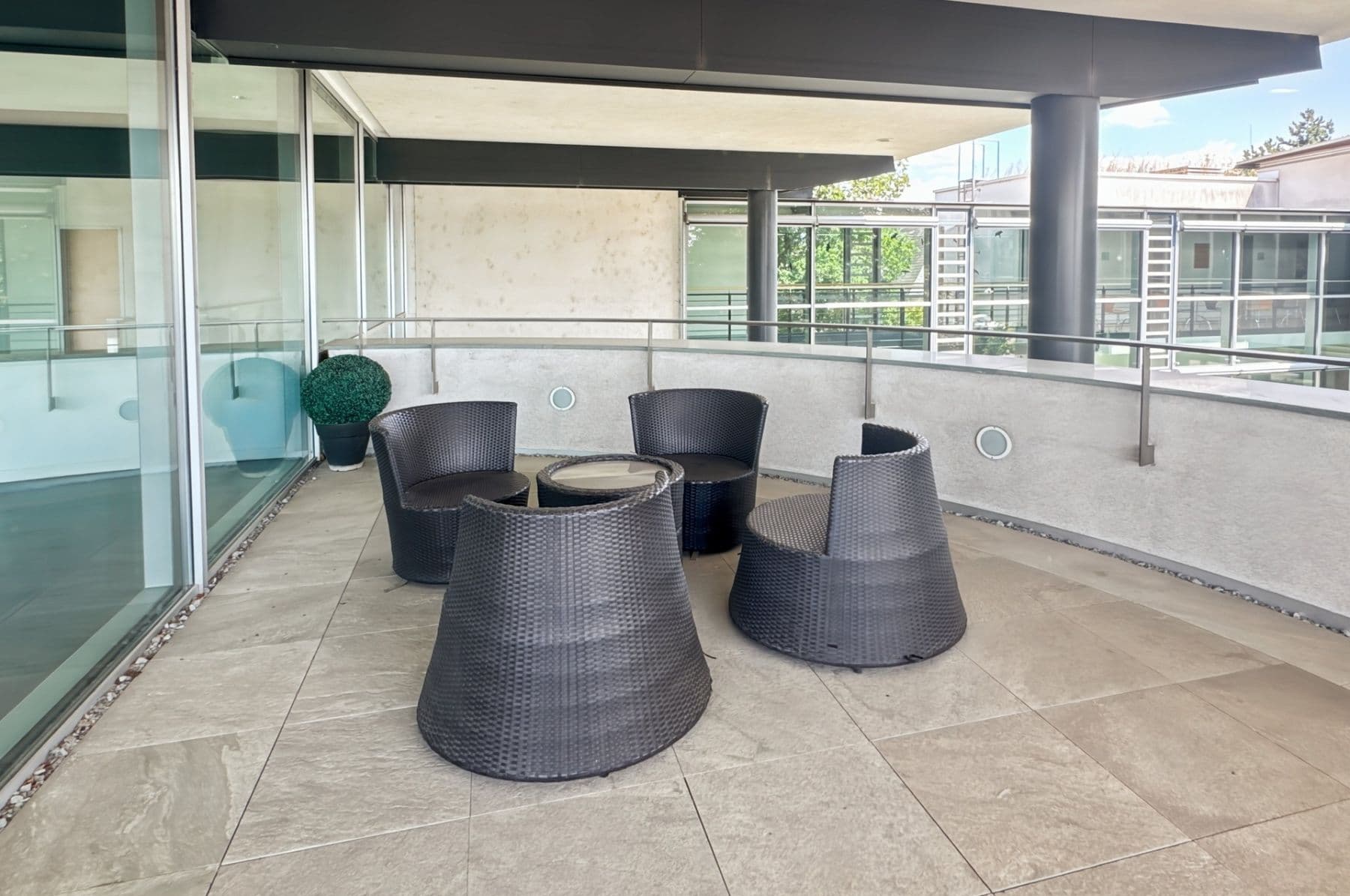 office to rent, 873 m², Carl-Benz-Str. 9-11, Schwetzingen, Baden-Württemberg office to rent, 873 m², Carl-Benz-Str. 9-11, Schwetzingen, Baden-Württemberg