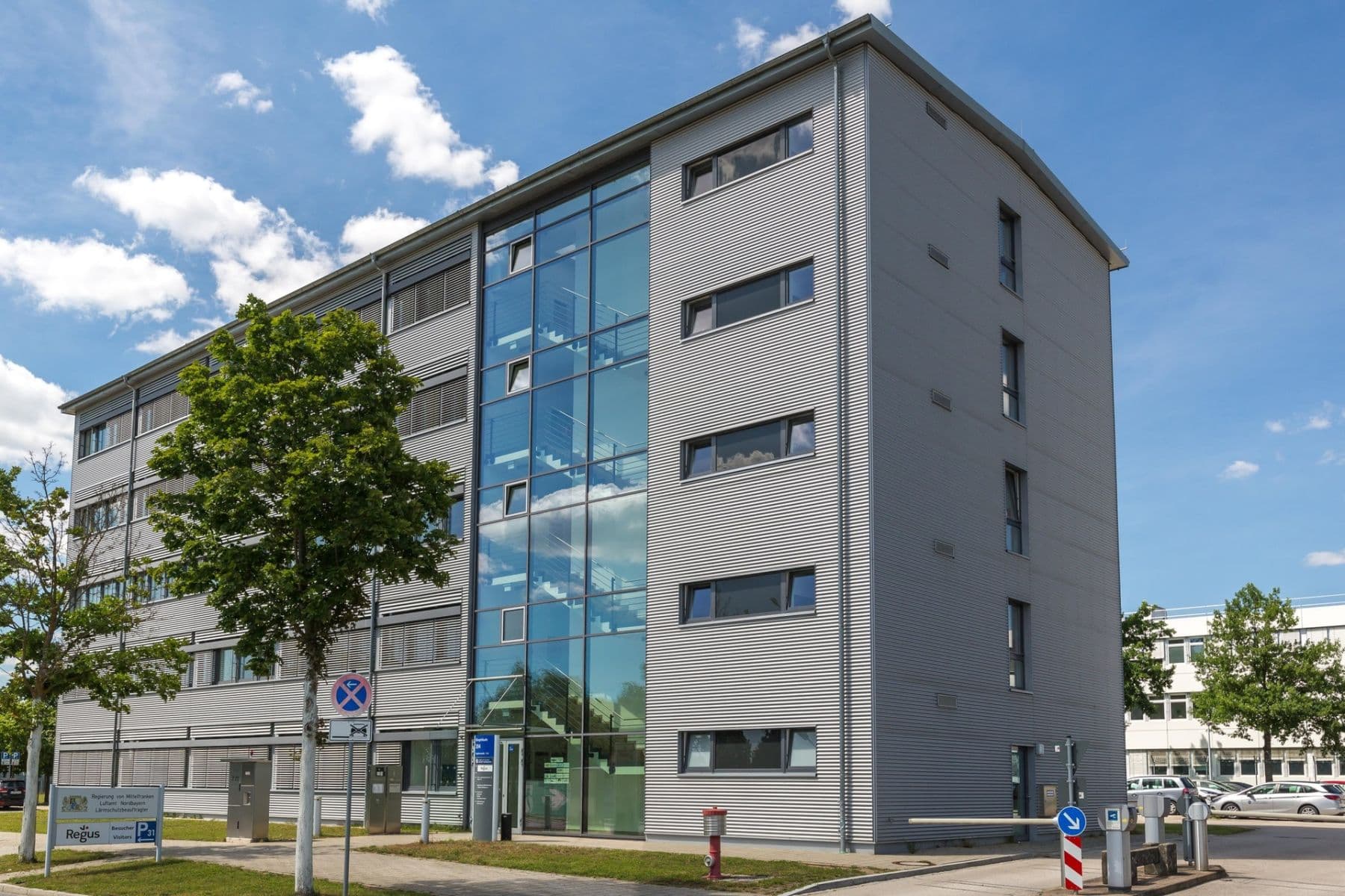 office to rent, 815 m², Flughafenstr. 118, Nuremberg, Bavaria office to rent, 815 m², Flughafenstr. 118, Nuremberg, Bavaria