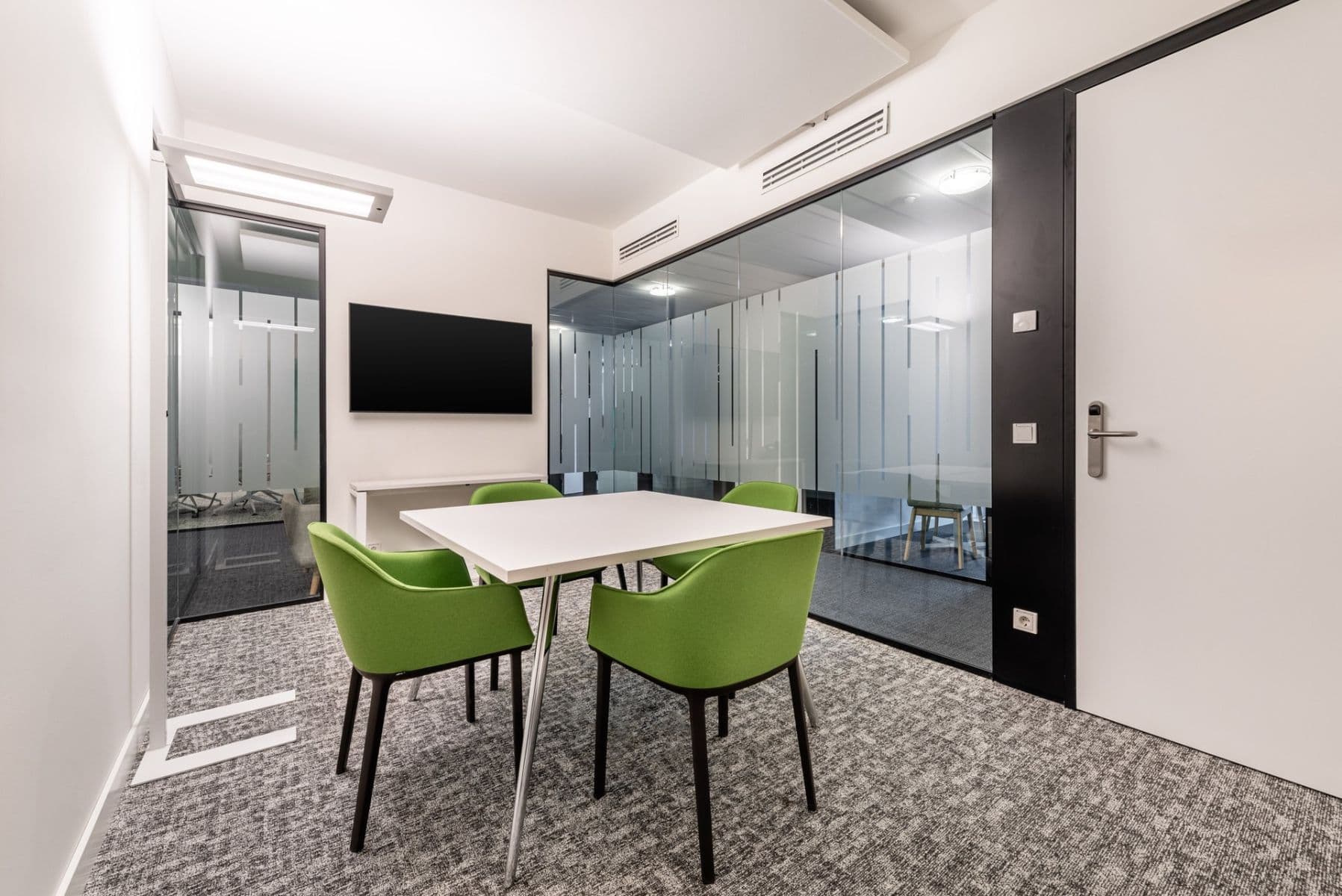 office to rent, 2,062 m², Kaistrasse 90, Kiel, Schleswig-Holstein office to rent, 2,062 m², Kaistrasse 90, Kiel, Schleswig-Holstein