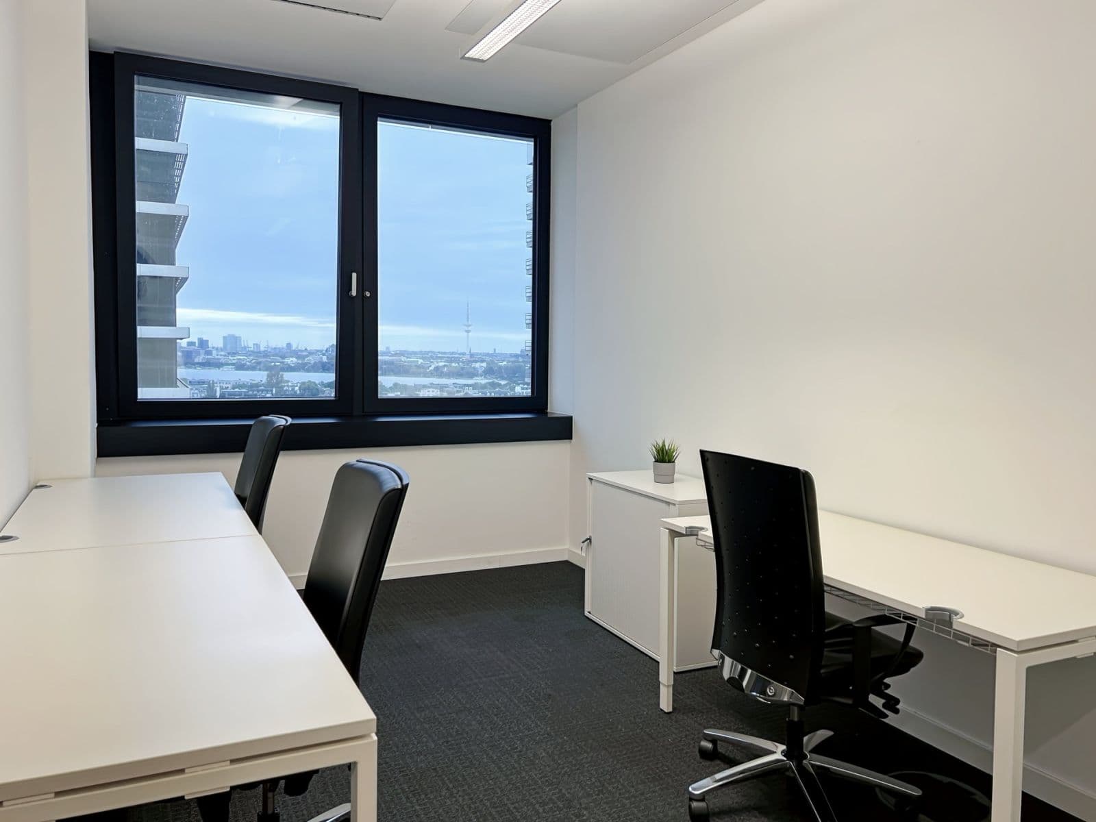 office to rent, 851 m², Hamburger Str.11, Hamburg, Hamburg office to rent, 851 m², Hamburger Str.11, Hamburg, Hamburg