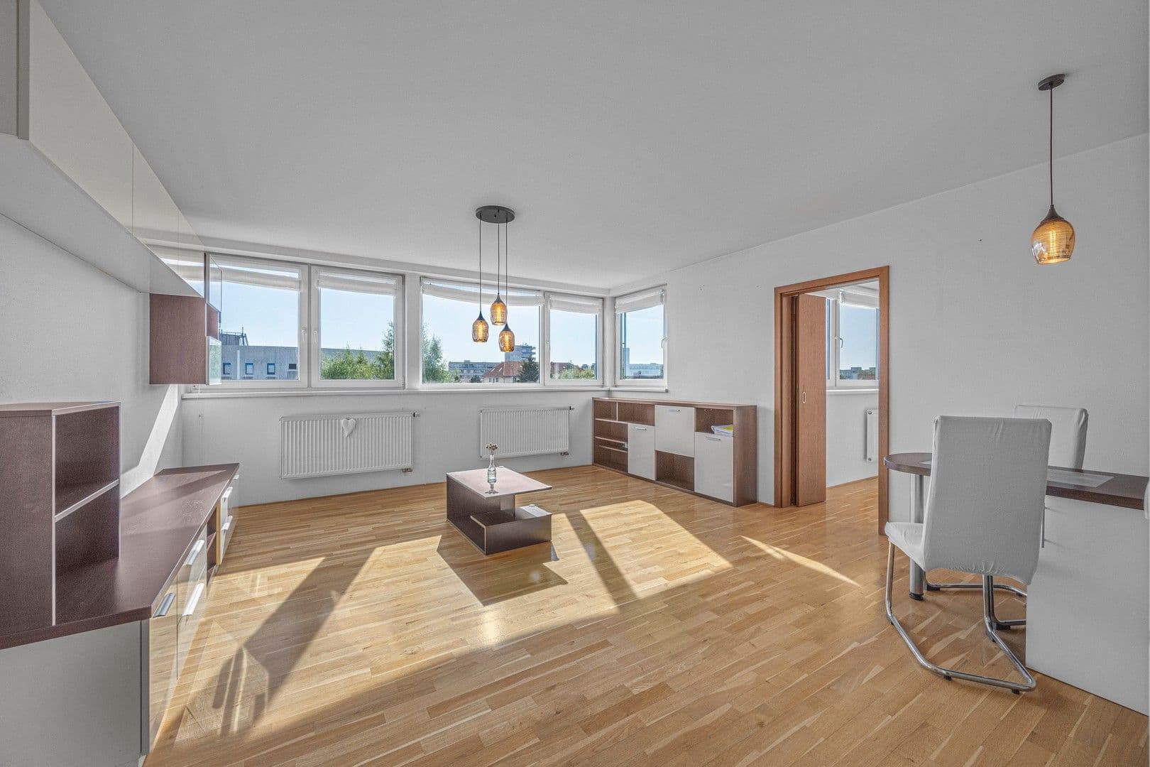 1 bedroom with open-plan kitchen flat to rent, 54 m², Rotavská, Prague, Prague 1 bedroom with open-plan kitchen flat to rent, 54 m², Rotavská, Prague, Prague