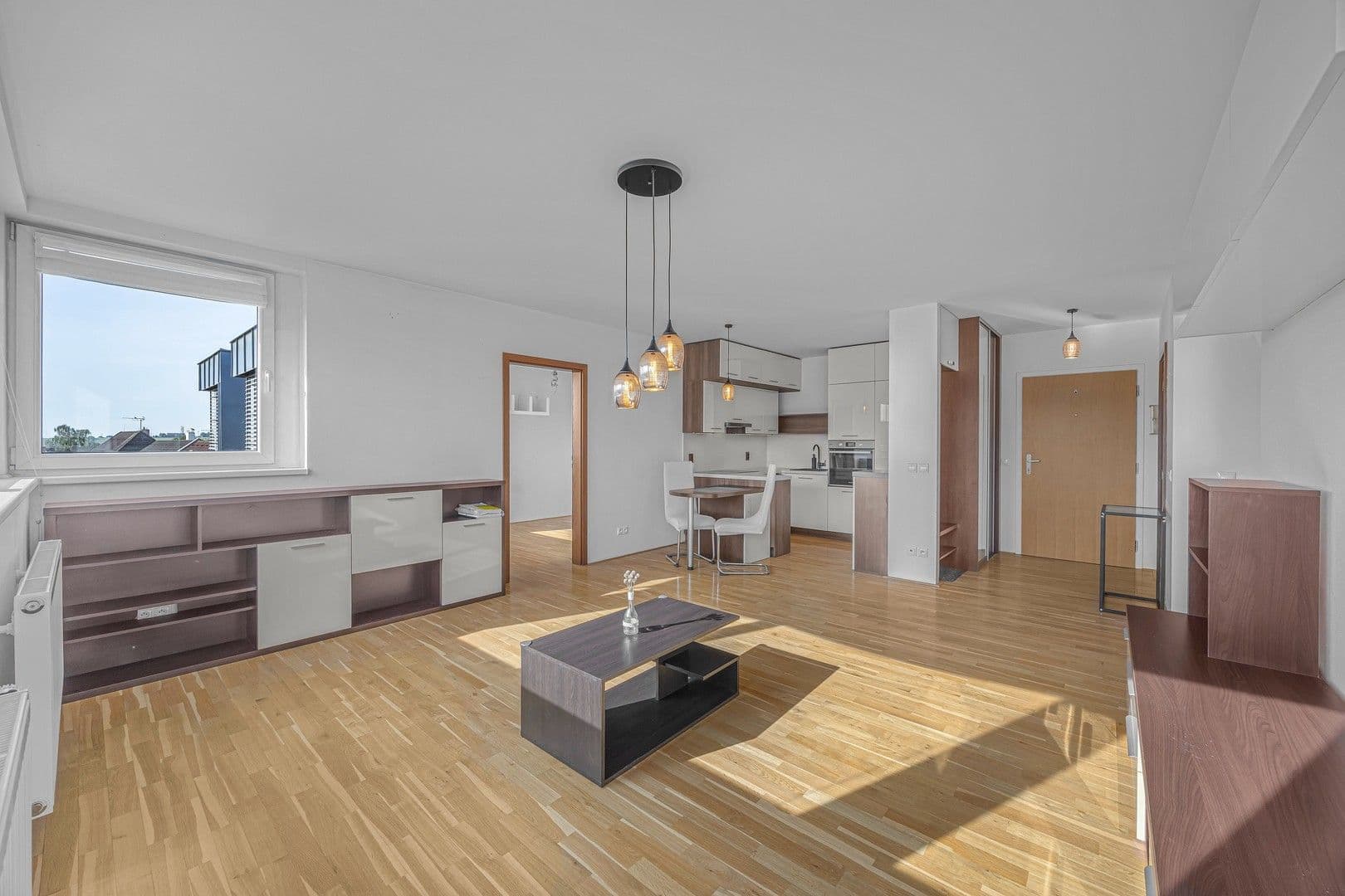 1 bedroom with open-plan kitchen flat to rent, 54 m², Rotavská, Prague, Prague 1 bedroom with open-plan kitchen flat to rent, 54 m², Rotavská, Prague, Prague