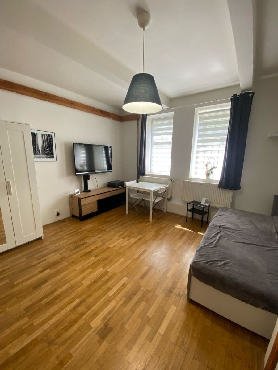 Studio flat to rent, 26 m², Benešovská, Prague, Prague Studio flat to rent, 26 m², Benešovská, Prague, Prague