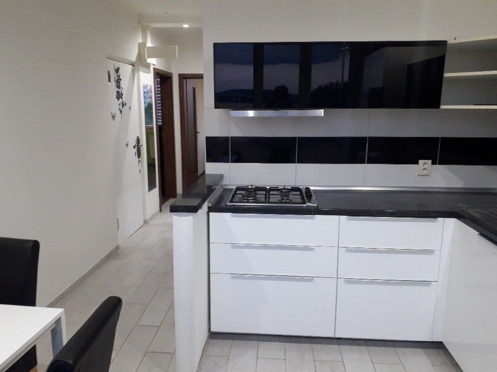 2 bedroom flat to rent, 52 m², Tř. 1. máje, Přeštice, Plzeňský Region 2 bedroom flat to rent, 52 m², Tř. 1. máje, Přeštice, Plzeňský Region
