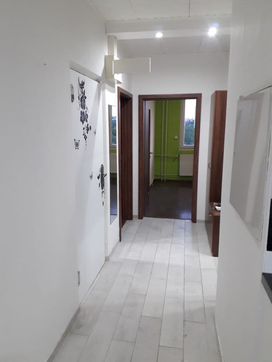 2 bedroom flat to rent, 52 m², Tř. 1. máje, Přeštice, Plzeňský Region 2 bedroom flat to rent, 52 m², Tř. 1. máje, Přeštice, Plzeňský Region