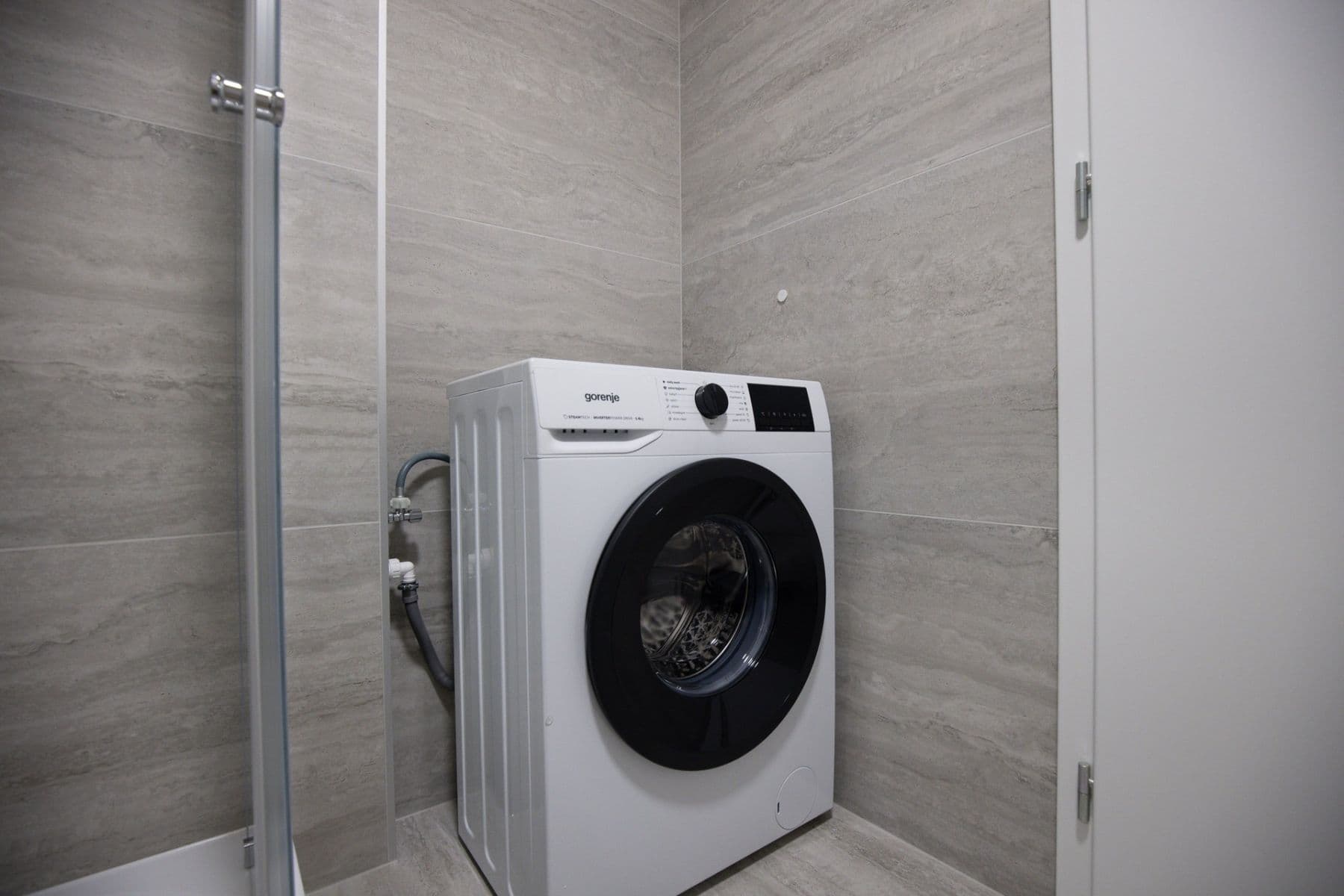 Studio flat to rent, 36 m², Waltariho, Prague, Prague Studio flat to rent, 36 m², Waltariho, Prague, Prague