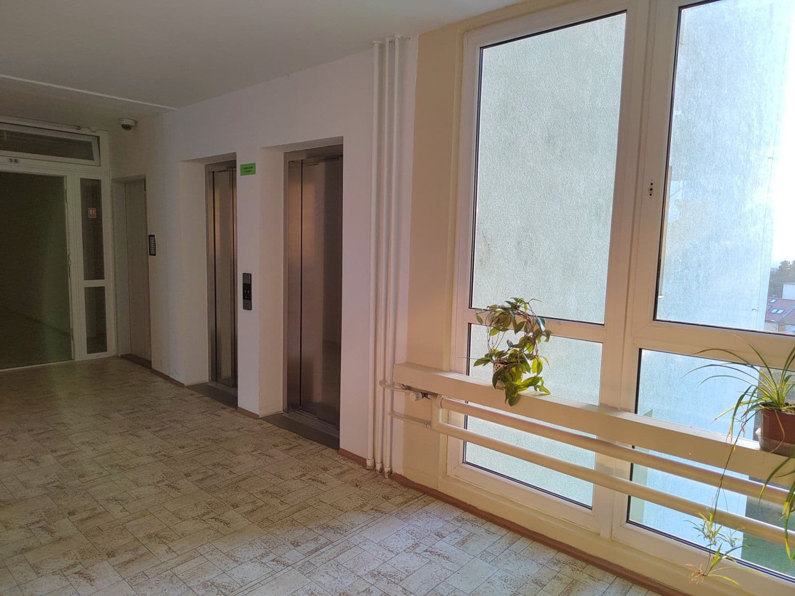 Studio flat to rent, 36 m², Kukelská, Prague, Prague Studio flat to rent, 36 m², Kukelská, Prague, Prague