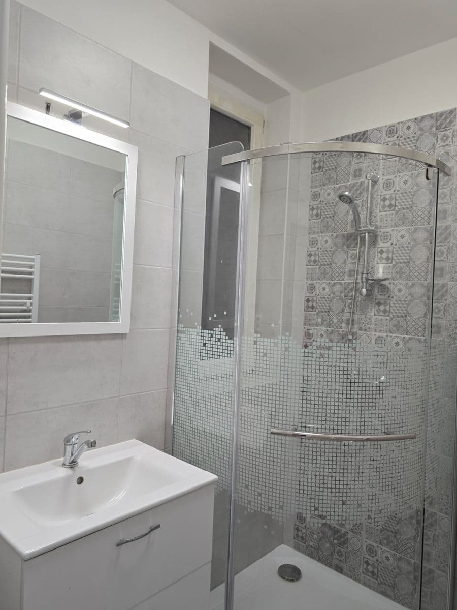 1 bedroom with open-plan kitchen flat to rent, 37 m², Tyršova, Brno, Jihomoravský Region 1 bedroom with open-plan kitchen flat to rent, 37 m², Tyršova, Brno, Jihomoravský Region