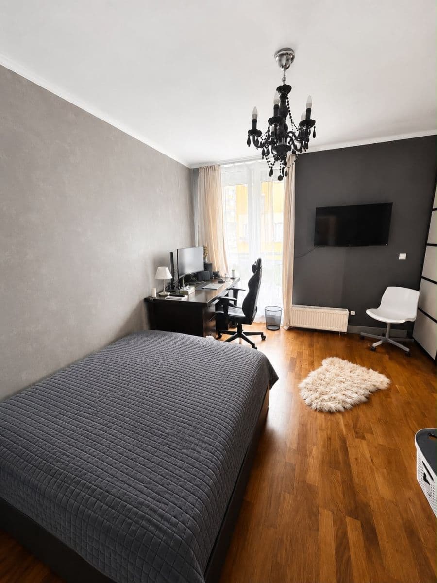 2 bedroom with open-plan kitchen flat to rent, 83 m², Vřesová, Prague, Prague 2 bedroom with open-plan kitchen flat to rent, 83 m², Vřesová, Prague, Prague