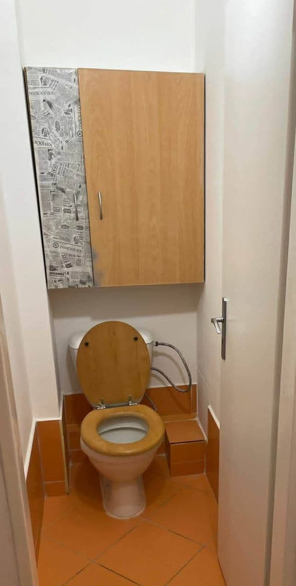 Studio flat to rent, 32 m², Gutova, Prague, Prague Studio flat to rent, 32 m², Gutova, Prague, Prague