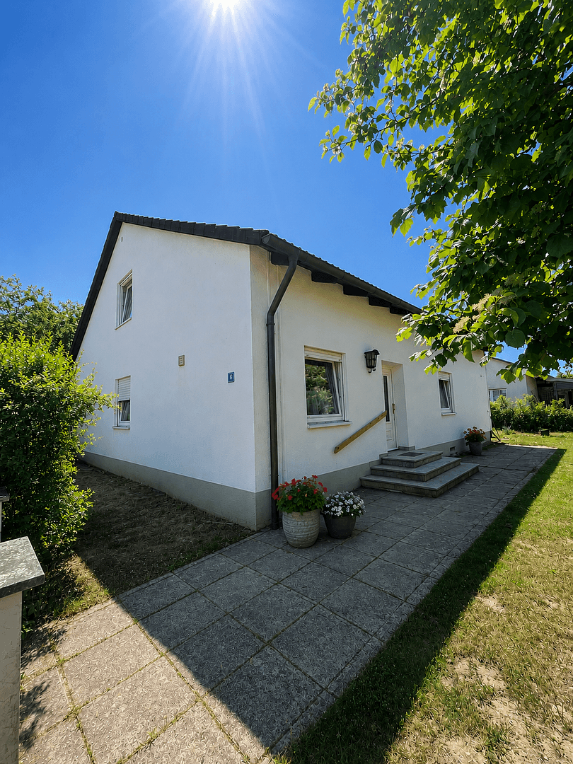 house for sale, 146 m², Oberwalchner Weg 6, Traunreut, Bavaria house for sale, 146 m², Oberwalchner Weg 6, Traunreut, Bavaria