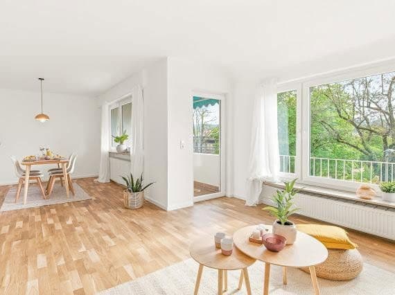 2 bedroom with open-plan kitchen flat to rent, 77 m², Obertürkheim, Baden-Württemberg 2 bedroom with open-plan kitchen flat to rent, 77 m², Obertürkheim, Baden-Württemberg