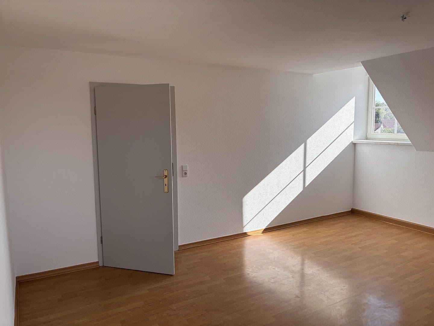 3 bedroom flat to rent, 70 m², Dora-Helene-Str. 1, Neukieritzsch, Saxony 3 bedroom flat to rent, 70 m², Dora-Helene-Str. 1, Neukieritzsch, Saxony