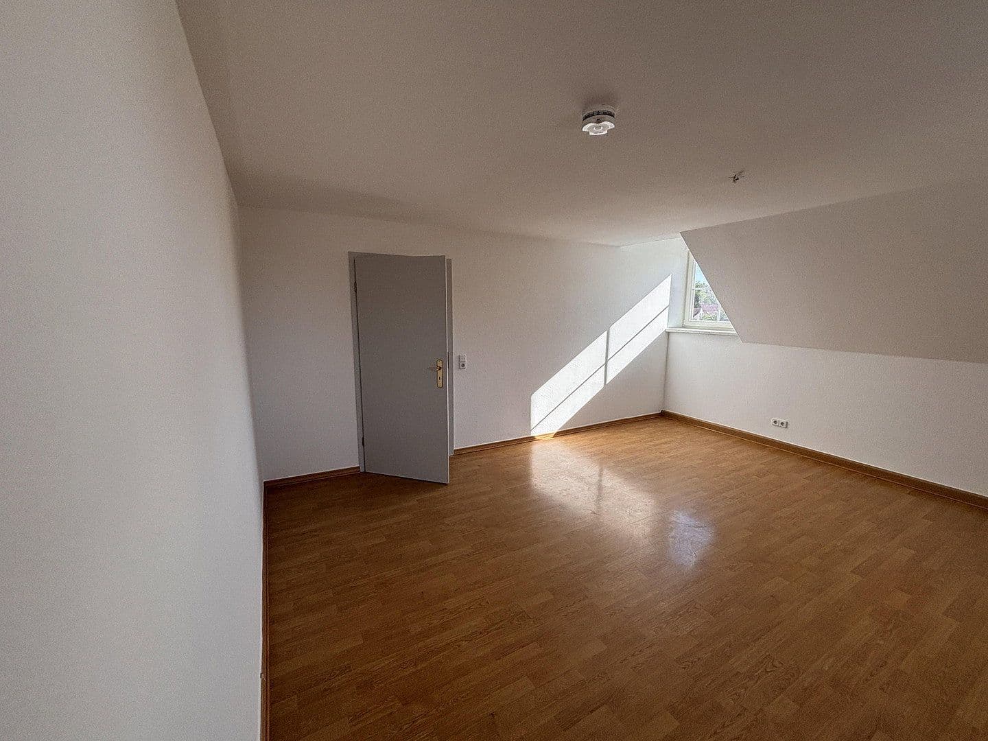 3 bedroom flat to rent, 70 m², Dora-Helene-Str. 1, Neukieritzsch, Saxony 3 bedroom flat to rent, 70 m², Dora-Helene-Str. 1, Neukieritzsch, Saxony