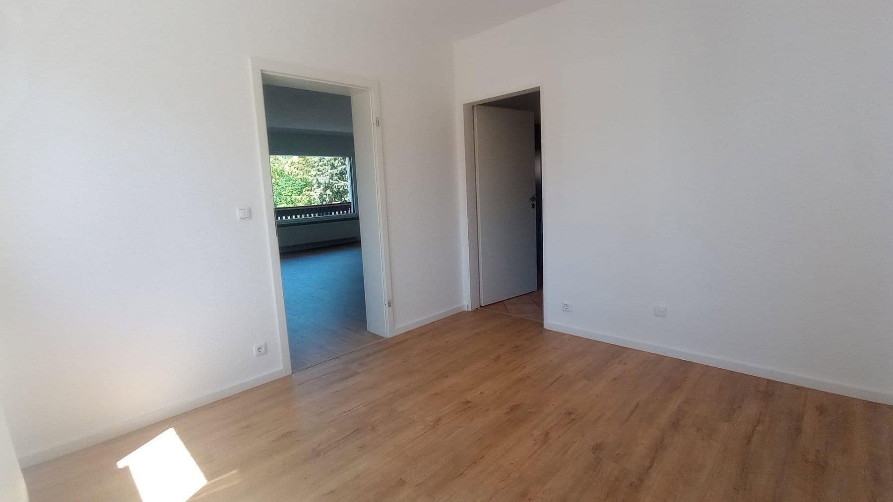 4 bedroom flat to rent, 100 m², Rodenbach, Hesse 4 bedroom flat to rent, 100 m², Rodenbach, Hesse
