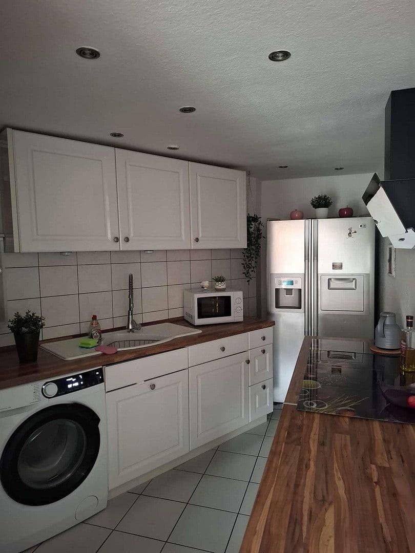3 bedroom flat to rent, 107 m², Neumühler Str. 31, Oberhausen-Sterkrade, North Rhine-Westphalia 3 bedroom flat to rent, 107 m², Neumühler Str. 31, Oberhausen-Sterkrade, North Rhine-Westphalia