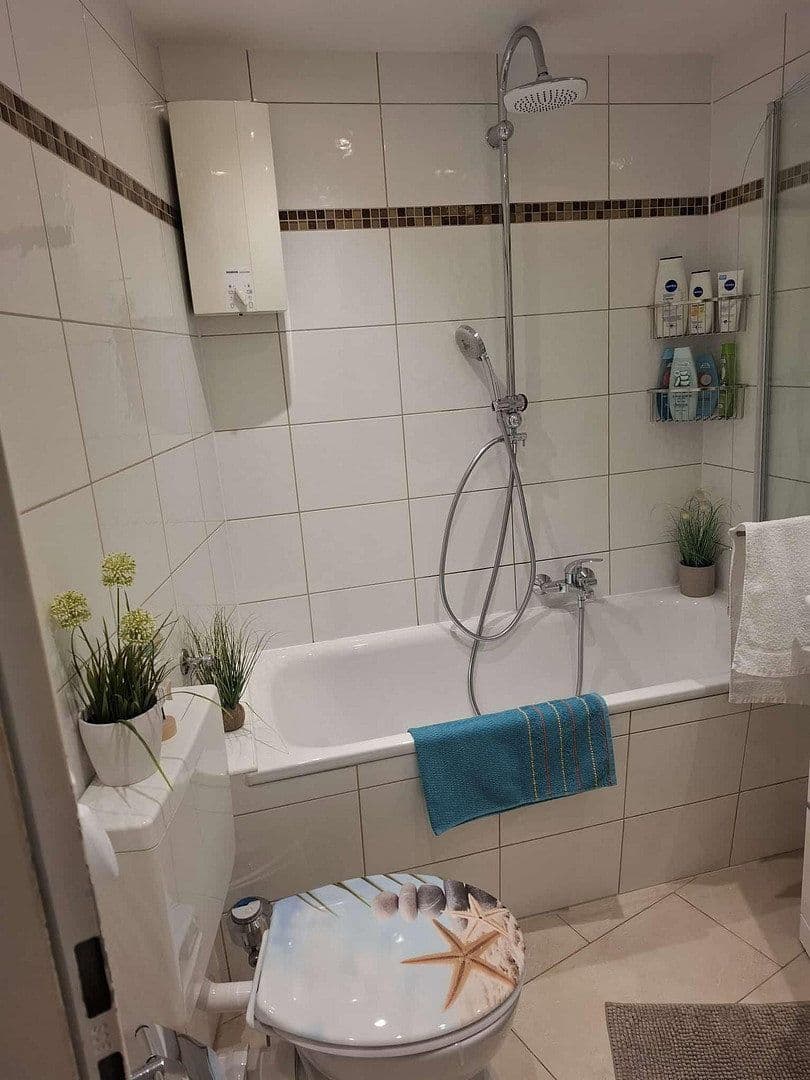 3 bedroom flat to rent, 107 m², Neumühler Str. 31, Oberhausen-Sterkrade, North Rhine-Westphalia 3 bedroom flat to rent, 107 m², Neumühler Str. 31, Oberhausen-Sterkrade, North Rhine-Westphalia