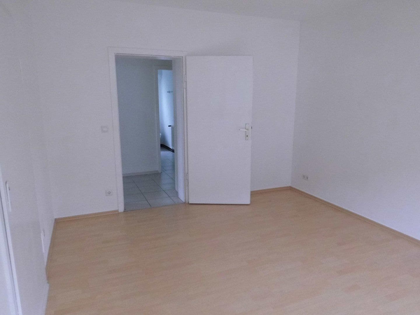 house for sale, 327 m², Stuttgart, Baden-Württemberg house for sale, 327 m², Stuttgart, Baden-Württemberg