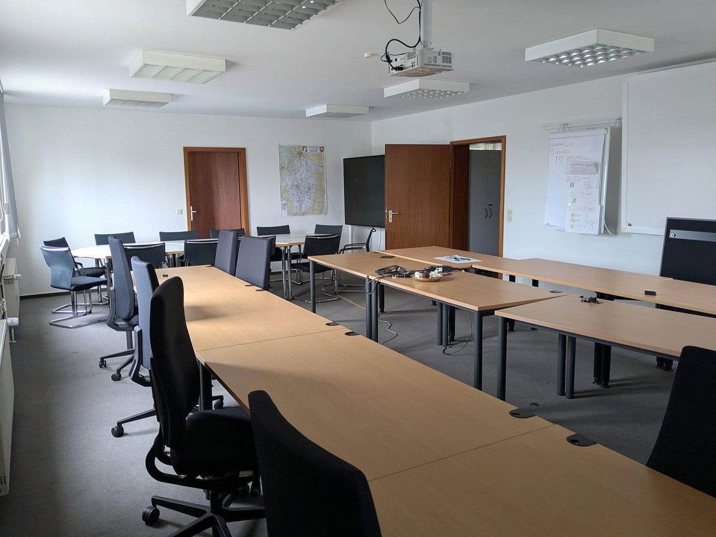 office to rent, 480 m², Adersheimer Straße 17, Wolfenbüttel, Lower Saxony office to rent, 480 m², Adersheimer Straße 17, Wolfenbüttel, Lower Saxony
