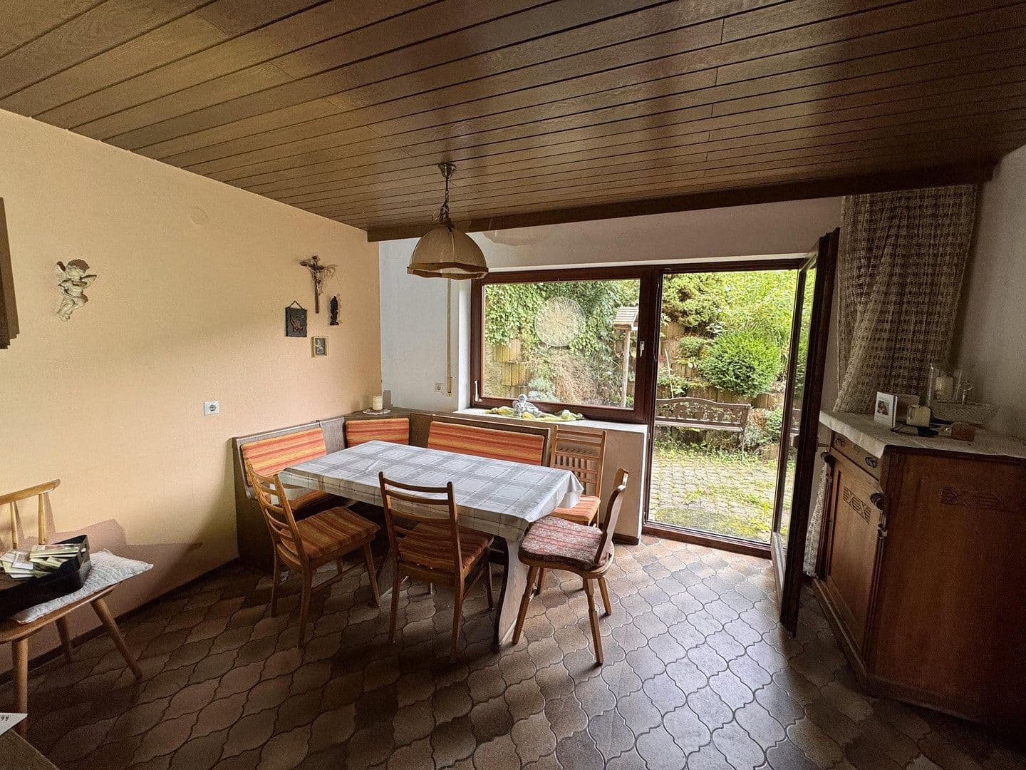 house for sale, 197 m², Fürstenbergstraße 14, Münsingen, Baden-Württemberg house for sale, 197 m², Fürstenbergstraße 14, Münsingen, Baden-Württemberg