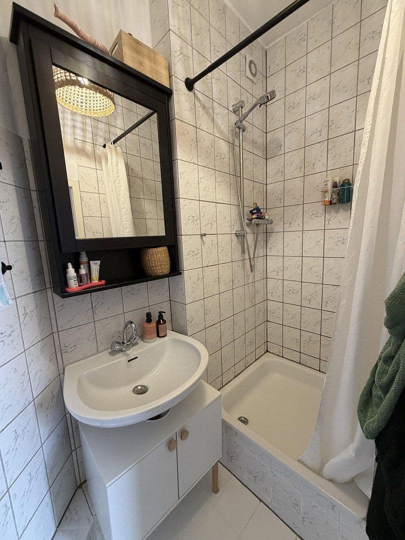 3 bedroom flat to rent, 77 m², Bergisch Gladbacher Strasse 115, Köln, North Rhine-Westphalia 3 bedroom flat to rent, 77 m², Bergisch Gladbacher Strasse 115, Köln, North Rhine-Westphalia