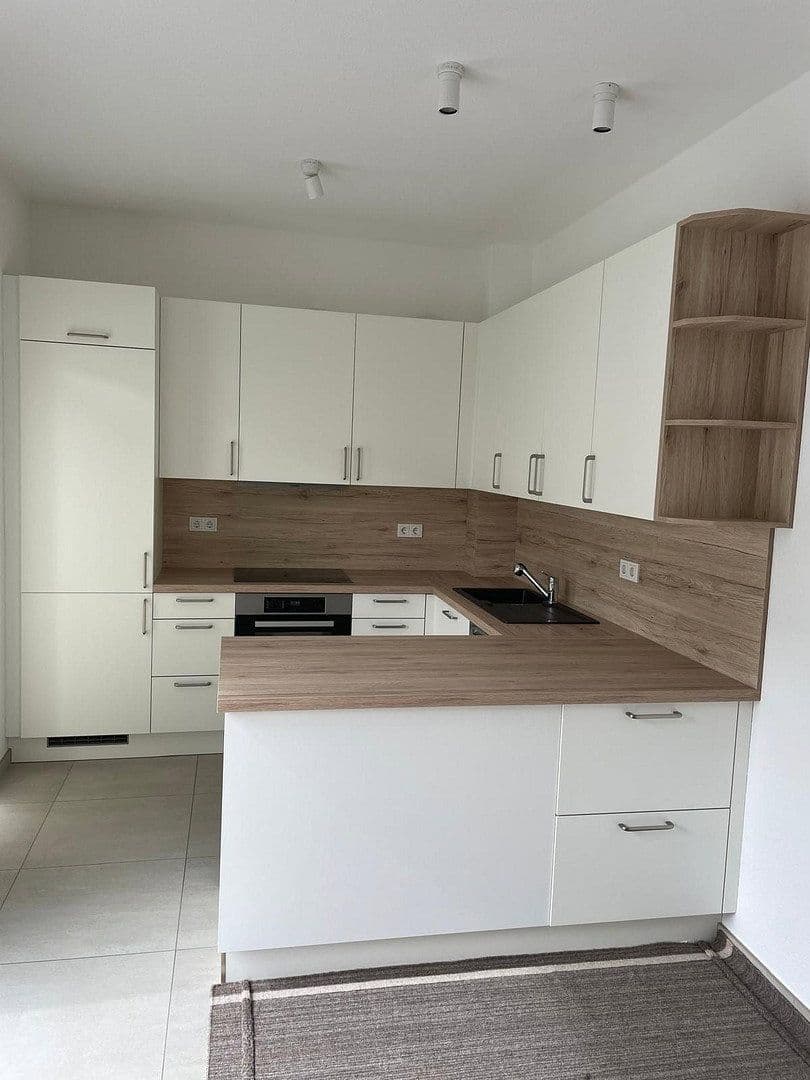 2 bedroom flat to rent, 76 m², Pastor-Hellen-Str.1, Troisdorf, North Rhine-Westphalia 2 bedroom flat to rent, 76 m², Pastor-Hellen-Str.1, Troisdorf, North Rhine-Westphalia
