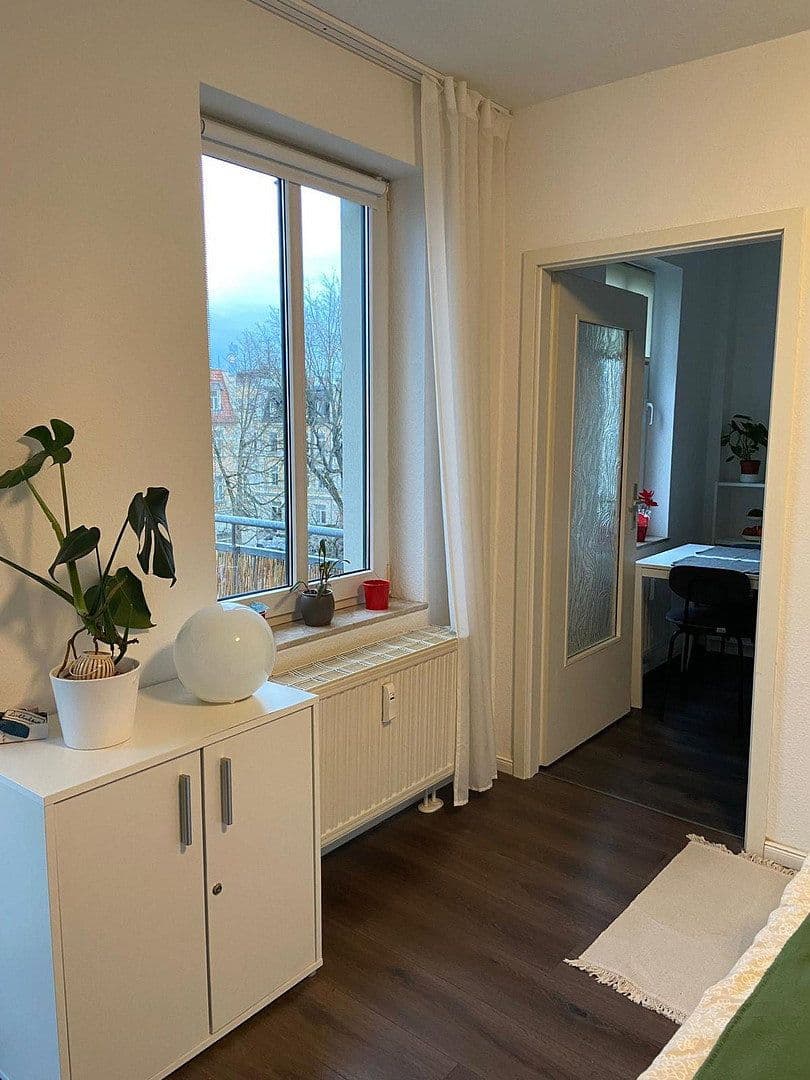 1 bedroom flat to rent, 38 m², Bernhardystraße 51, Halle, Saxony-Anhalt 1 bedroom flat to rent, 38 m², Bernhardystraße 51, Halle, Saxony-Anhalt