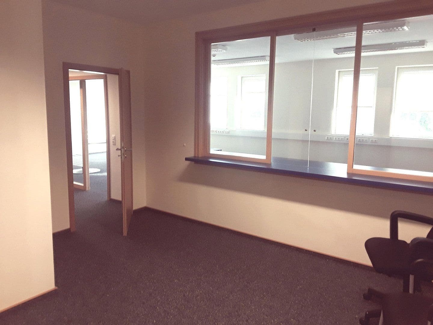 office to rent, 258 m², Südbrookmerland, Lower Saxony office to rent, 258 m², Südbrookmerland, Lower Saxony