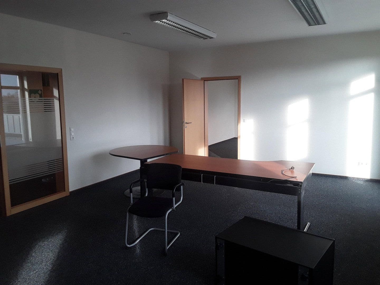 office to rent, 258 m², Südbrookmerland, Lower Saxony office to rent, 258 m², Südbrookmerland, Lower Saxony