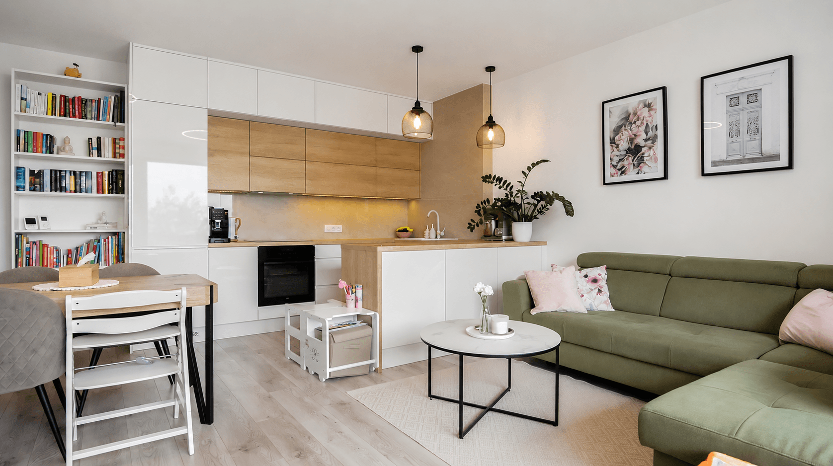1 bedroom with open-plan kitchen flat to rent, 53 m², Kumpoštova, Brno, Jihomoravský Region 1 bedroom with open-plan kitchen flat to rent, 53 m², Kumpoštova, Brno, Jihomoravský Region