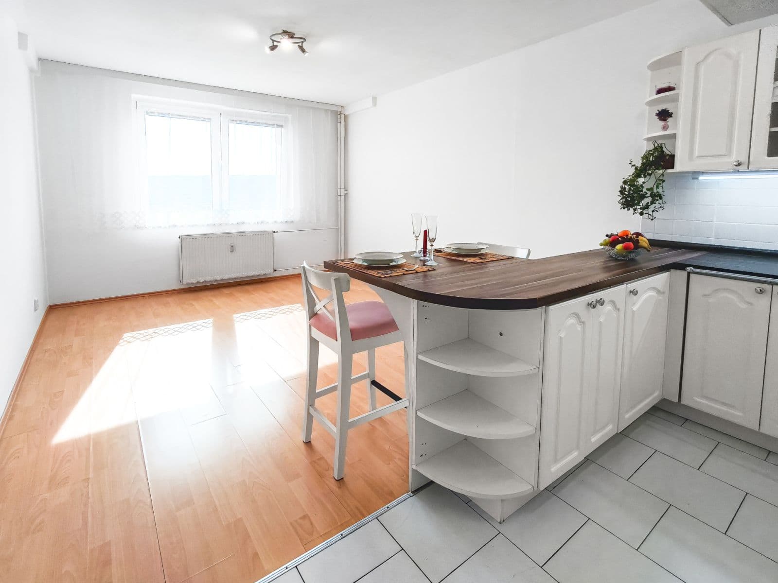 1 bedroom with open-plan kitchen flat to rent, 40 m², Štúrova, Prague, Prague 1 bedroom with open-plan kitchen flat to rent, 40 m², Štúrova, Prague, Prague