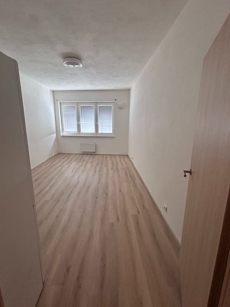 Studio flat to rent, 33 m², Gajdošova, Brno, Jihomoravský Region Studio flat to rent, 33 m², Gajdošova, Brno, Jihomoravský Region