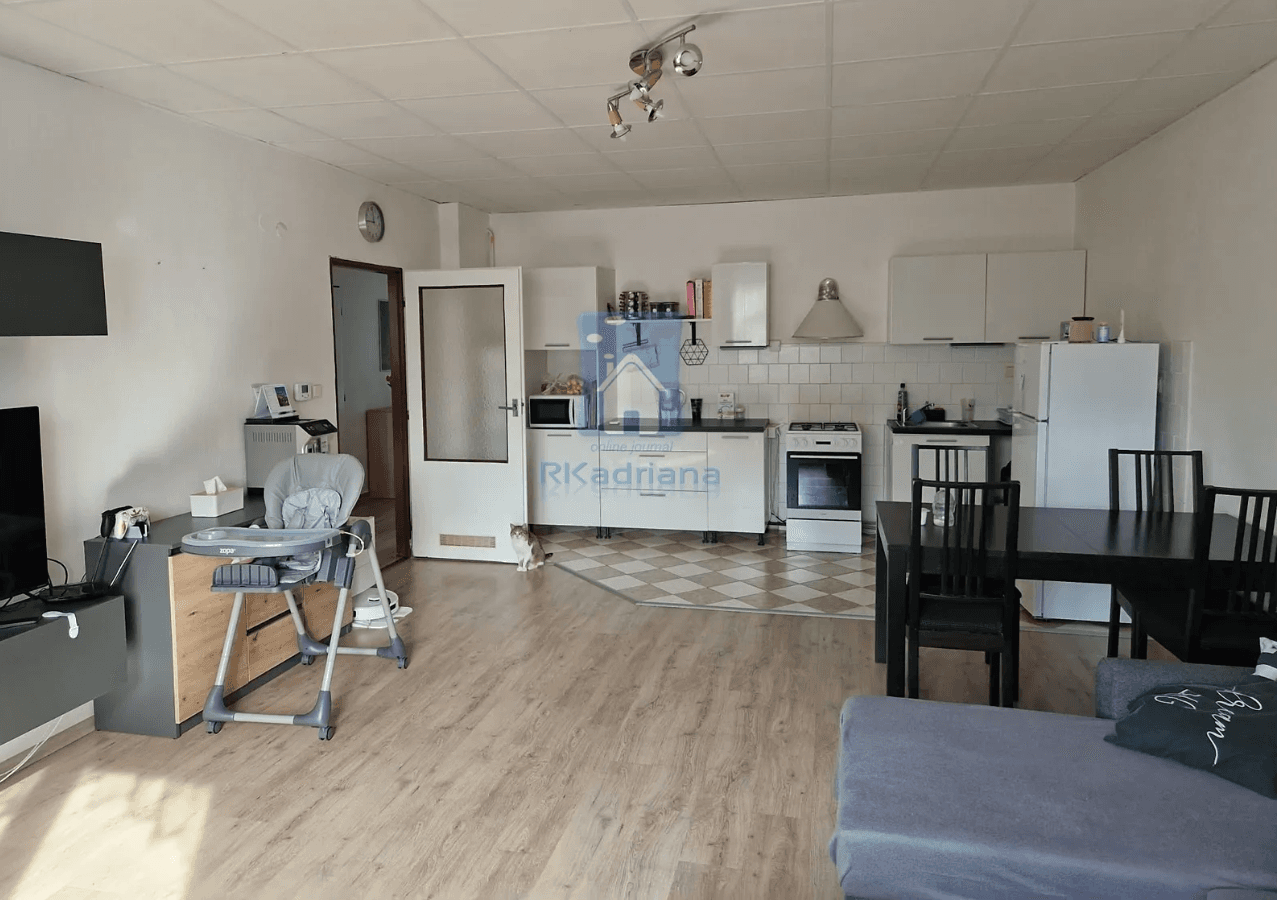 2 bedroom with open-plan kitchen flat to rent, 88 m², Za Kostelem, Nepomuk, Plzeňský Region 2 bedroom with open-plan kitchen flat to rent, 88 m², Za Kostelem, Nepomuk, Plzeňský Region