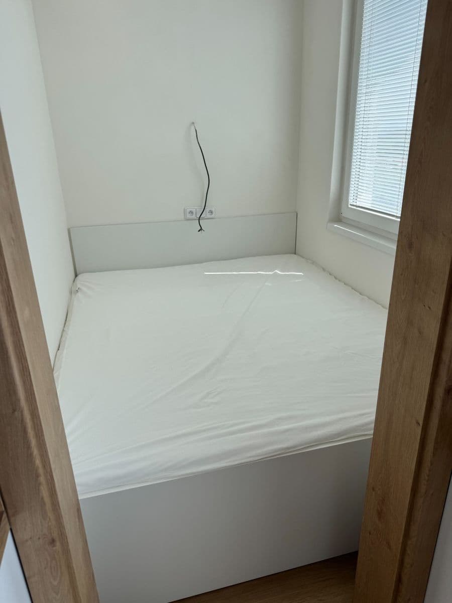 Studio flat to rent, 30 m², Mazurská, Prague, Prague Studio flat to rent, 30 m², Mazurská, Prague, Prague