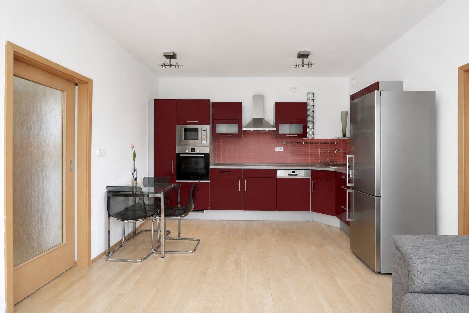 2 bedroom with open-plan kitchen flat to rent, 55 m², Za Lidovým domem, Prague, Prague 2 bedroom with open-plan kitchen flat to rent, 55 m², Za Lidovým domem, Prague, Prague
