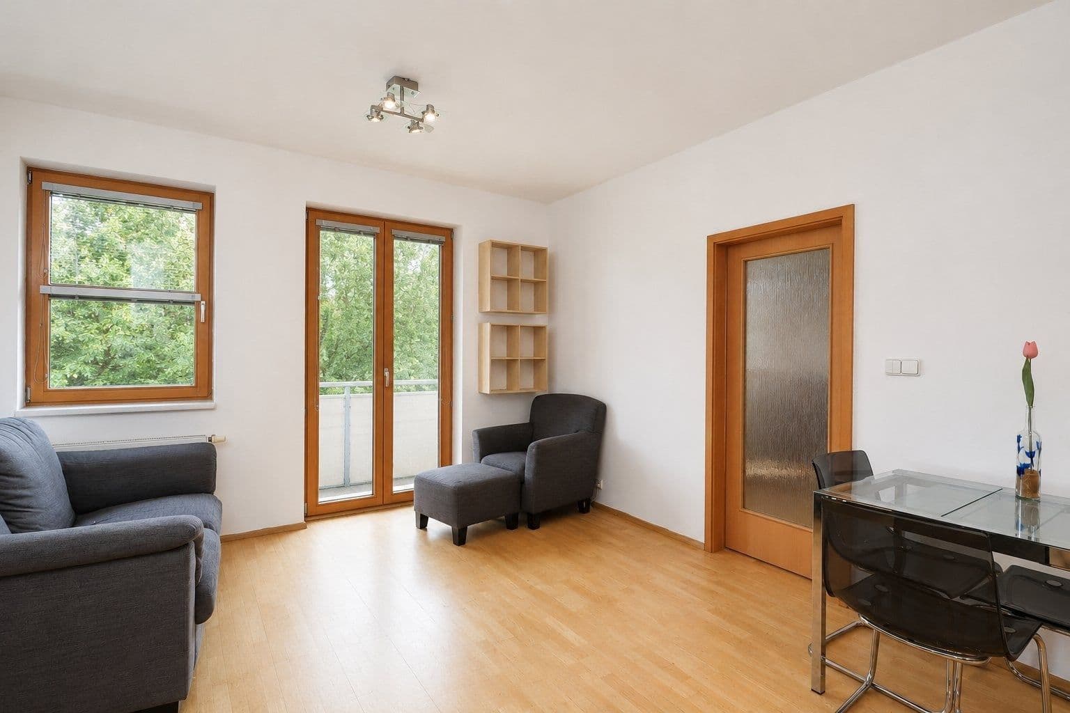 2 bedroom with open-plan kitchen flat to rent, 55 m², Za Lidovým domem, Prague, Prague 2 bedroom with open-plan kitchen flat to rent, 55 m², Za Lidovým domem, Prague, Prague