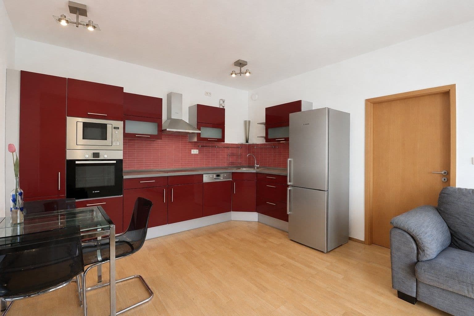 2 bedroom with open-plan kitchen flat to rent, 55 m², Za Lidovým domem, Prague, Prague 2 bedroom with open-plan kitchen flat to rent, 55 m², Za Lidovým domem, Prague, Prague