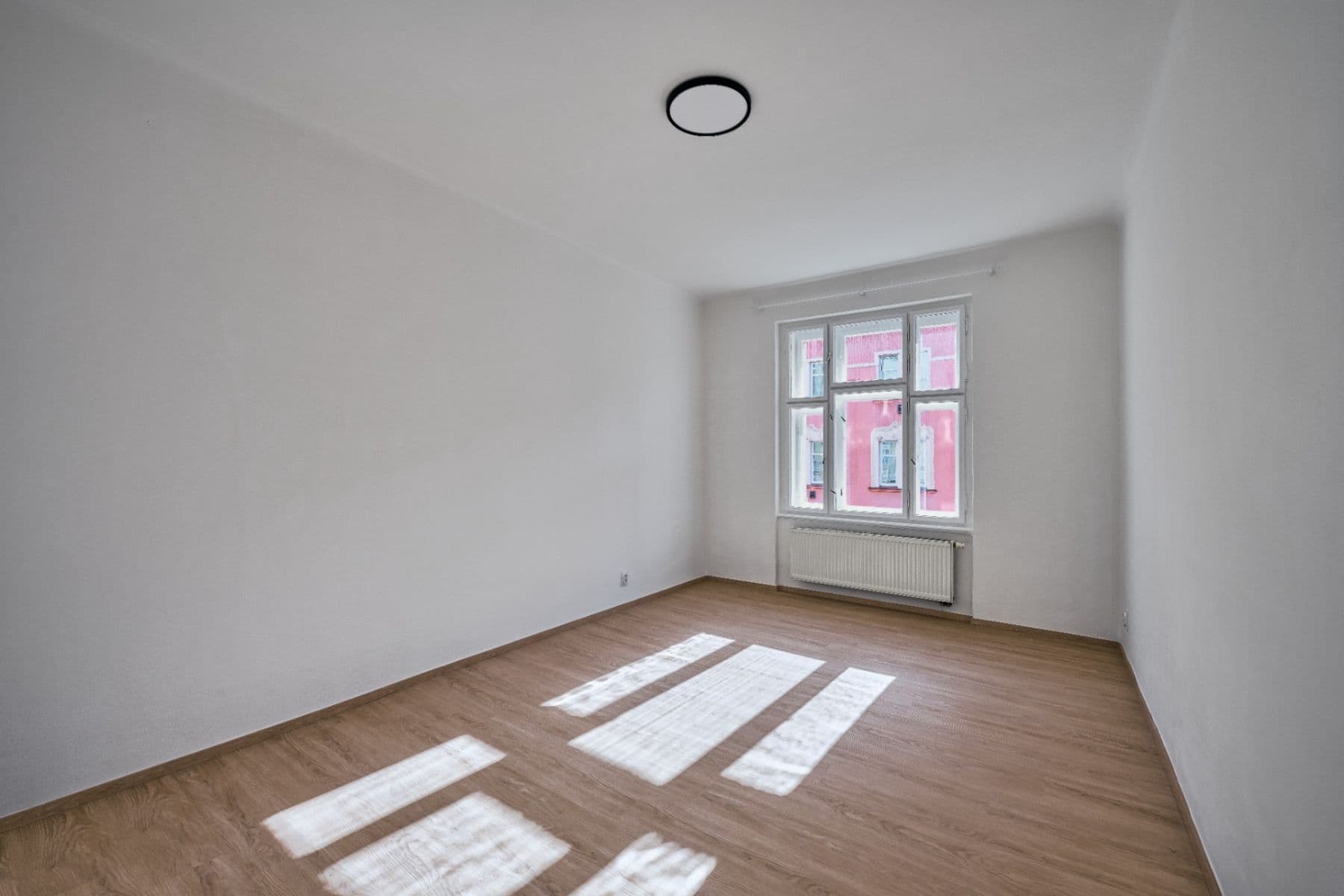 1 bedroom with open-plan kitchen flat to rent, 51 m², Braunerova, Prague, Prague 1 bedroom with open-plan kitchen flat to rent, 51 m², Braunerova, Prague, Prague