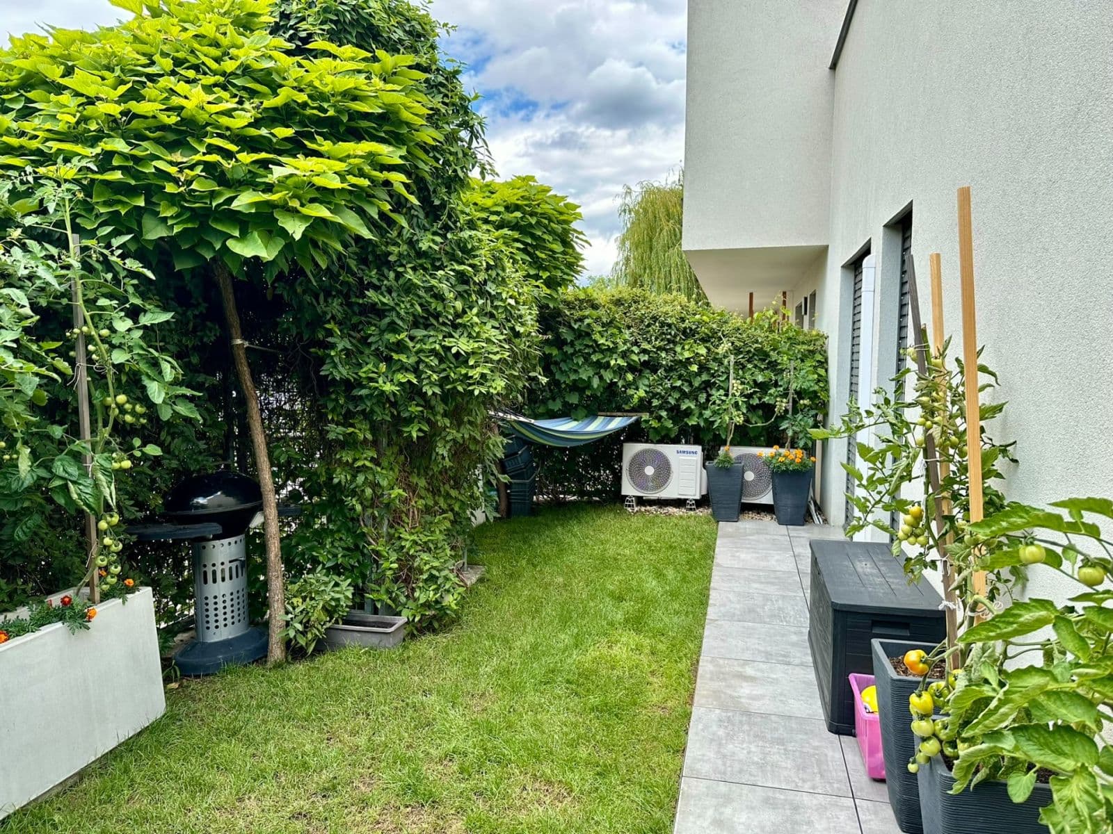 2 bedroom with open-plan kitchen flat for sale, 97 m², Nesvadbova, Prague, Prague 2 bedroom with open-plan kitchen flat for sale, 97 m², Nesvadbova, Prague, Prague