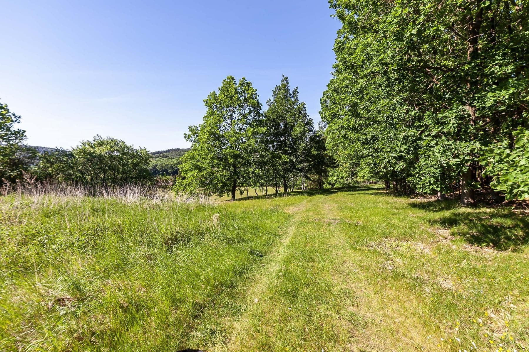 plot for sale, 4,612 m², Hluboš, Středočeský Region plot for sale, 4,612 m², Hluboš, Středočeský Region