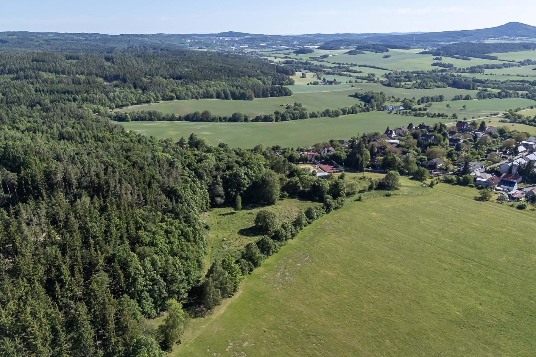plot for sale, 4,612 m², Hluboš, Středočeský Region plot for sale, 4,612 m², Hluboš, Středočeský Region