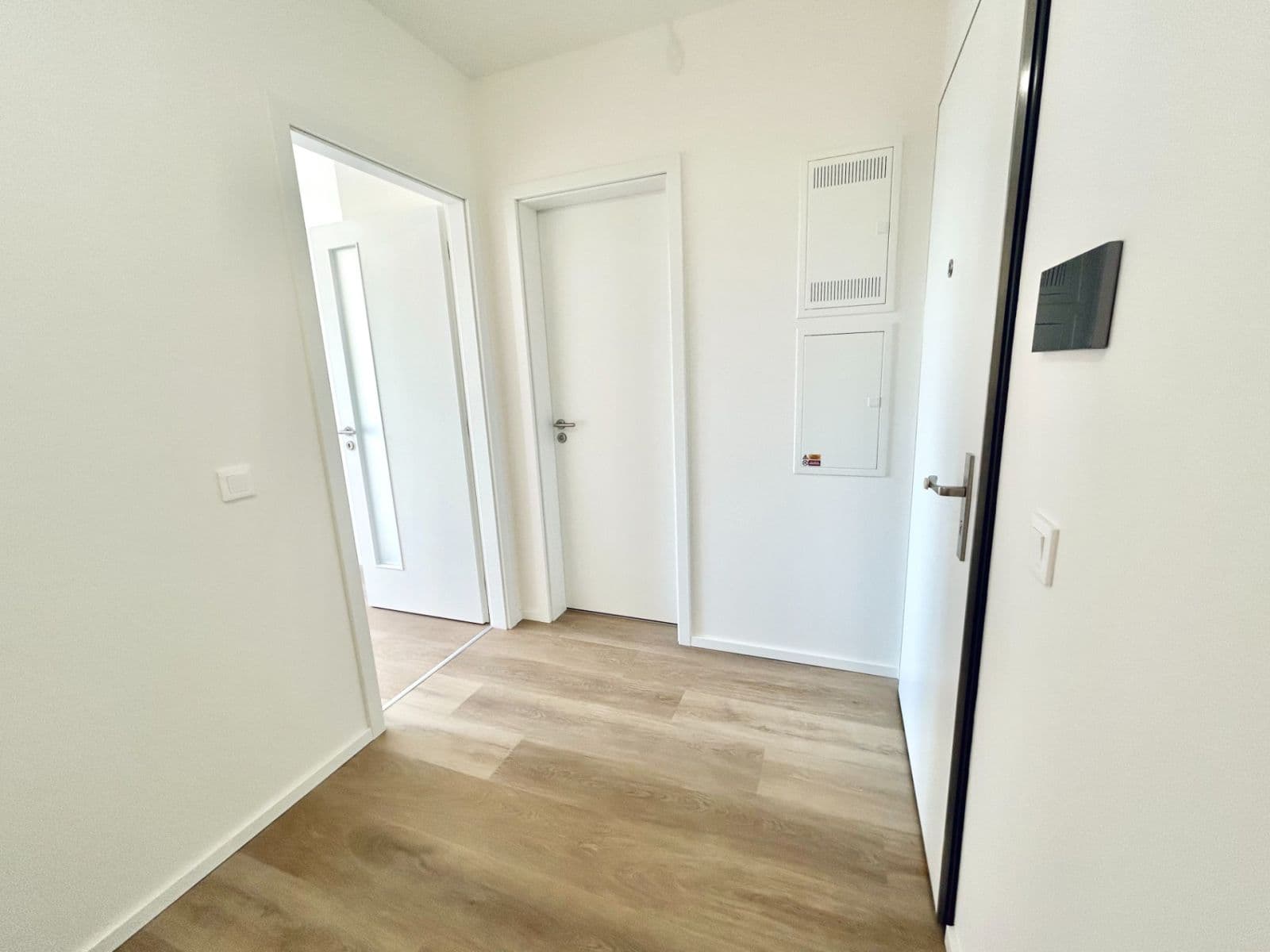 Studio flat to rent, 36 m², Waltariho, Prague, Prague Studio flat to rent, 36 m², Waltariho, Prague, Prague