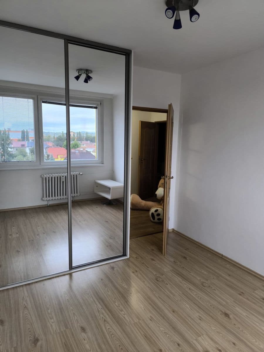 2 bedroom with open-plan kitchen flat to rent, 67 m², Obchodní, Štětí, Ústecký Region 2 bedroom with open-plan kitchen flat to rent, 67 m², Obchodní, Štětí, Ústecký Region